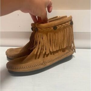 Minnetonka Tan Fringe Ankle Boots